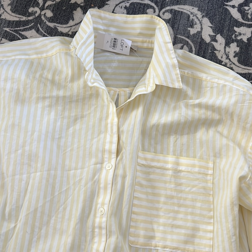 Loft Button up - Picture 2 of 2